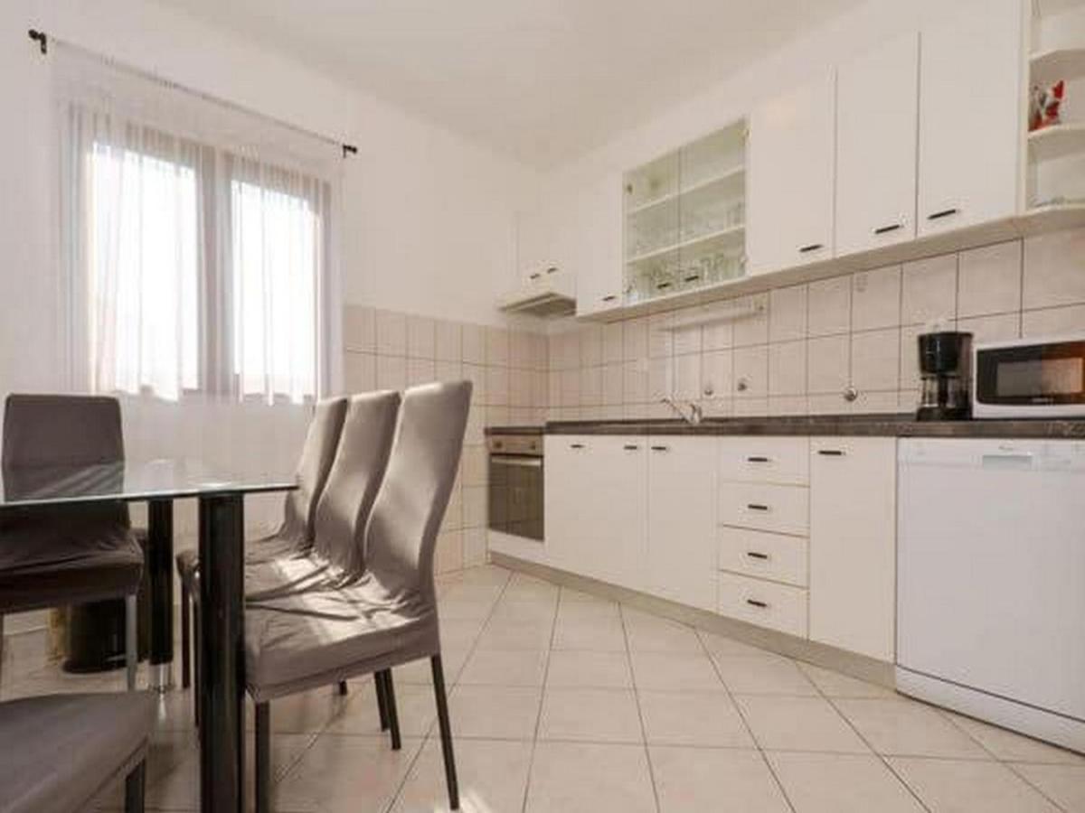 Apartman D&D 2 Trogir Bagian luar foto